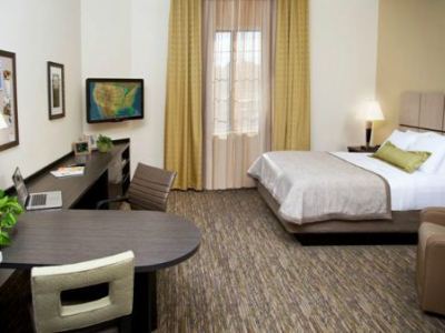 Candlewood Suites Greeley By Ihg Экстерьер фото
